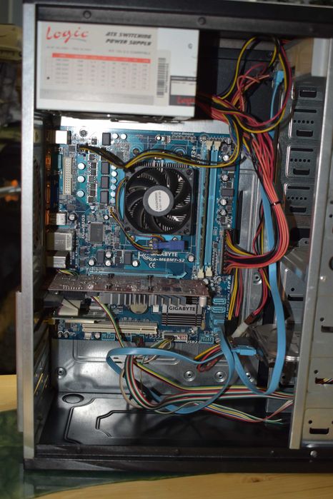 Komputer stacjonarny