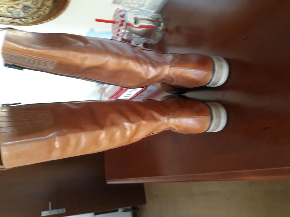 Botas pele 36