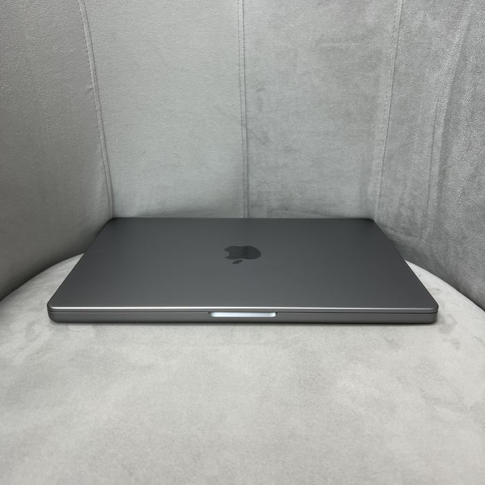 macbook pro m1 max 32 - купити ноутбуки - Ціна на OLX.ua