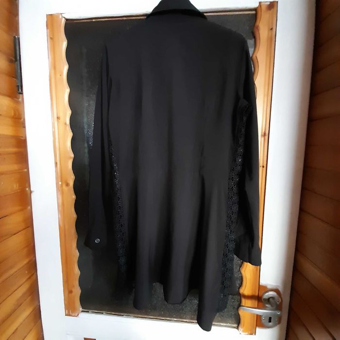 Czarna tunika damska