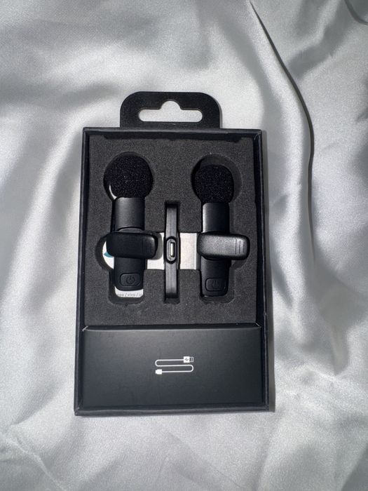 Двойной беспроводной петличный Lightning микрофон Savetek для  Iphone