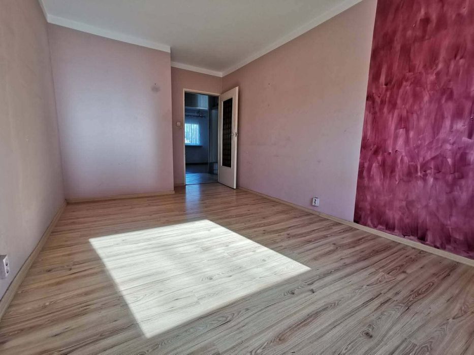 mieszkanie 4 pokoje 72m2 centrum Jelcza-Laskowic