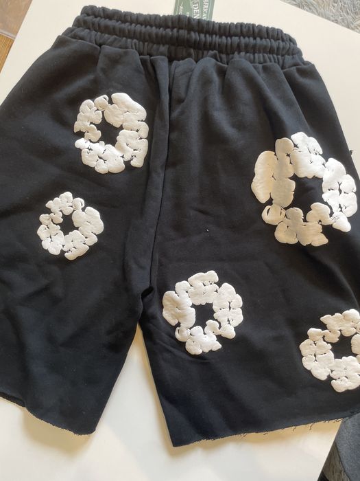 Krutkie spodenki denim tears