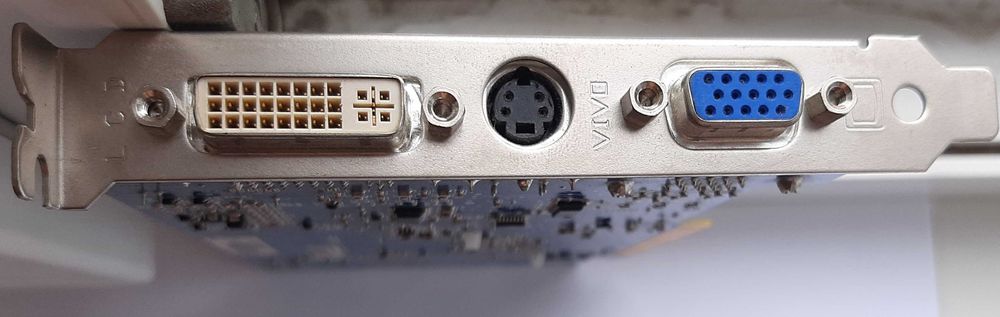 Видеокарта agp 8x Asus v9570ge/td/128m/a