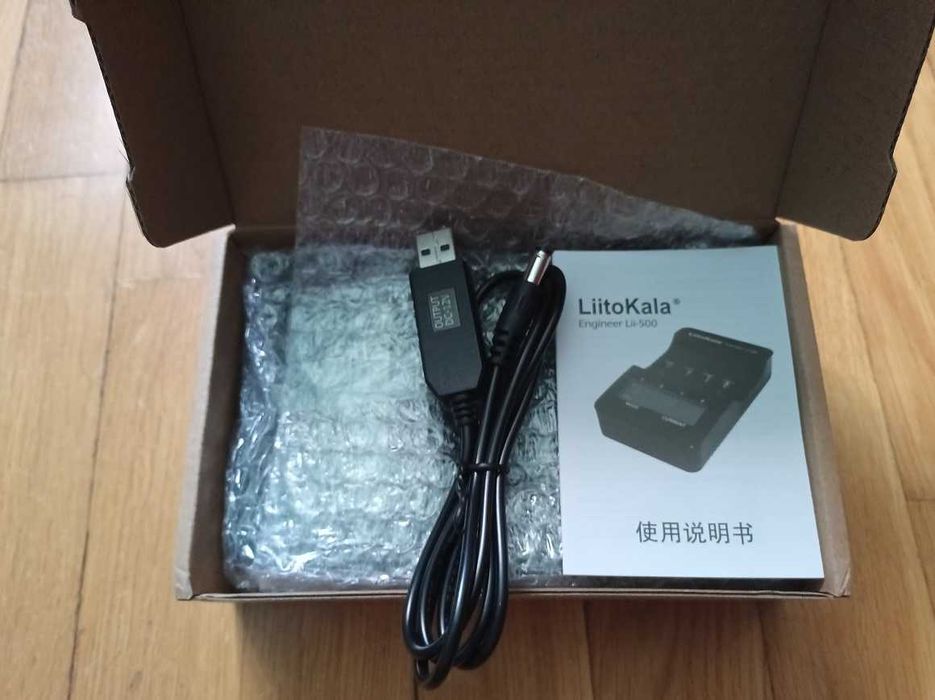 Зарядний пристрій/ПАВЕРБАНК Liitokala Lii-500 Кабель USB 12V