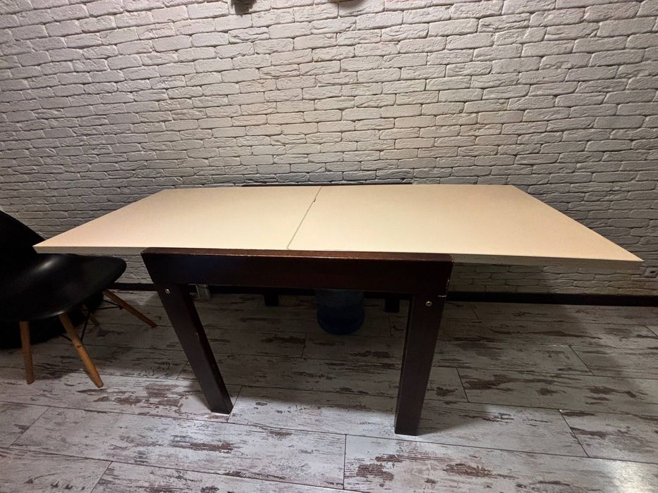 Стіл кухонний розкладний