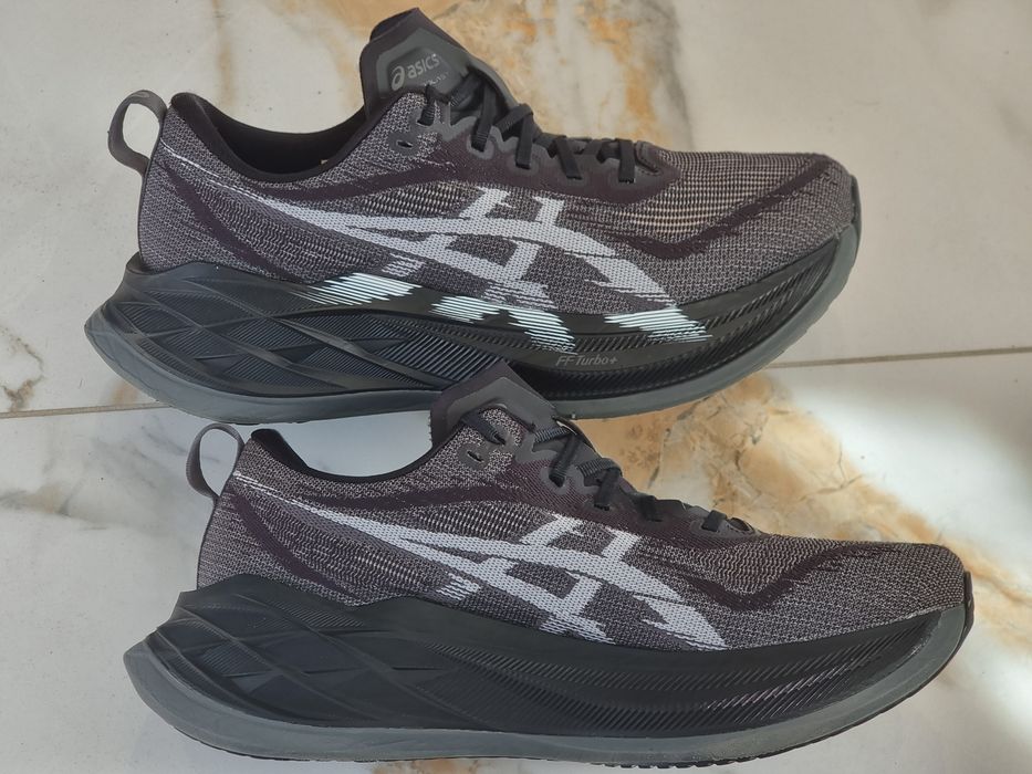 Оригінал 100% Чоловічі кросівки Asics Superblast 2   EUR 43.5