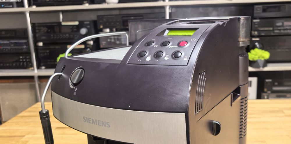 Кавова машина Siemens CES 2