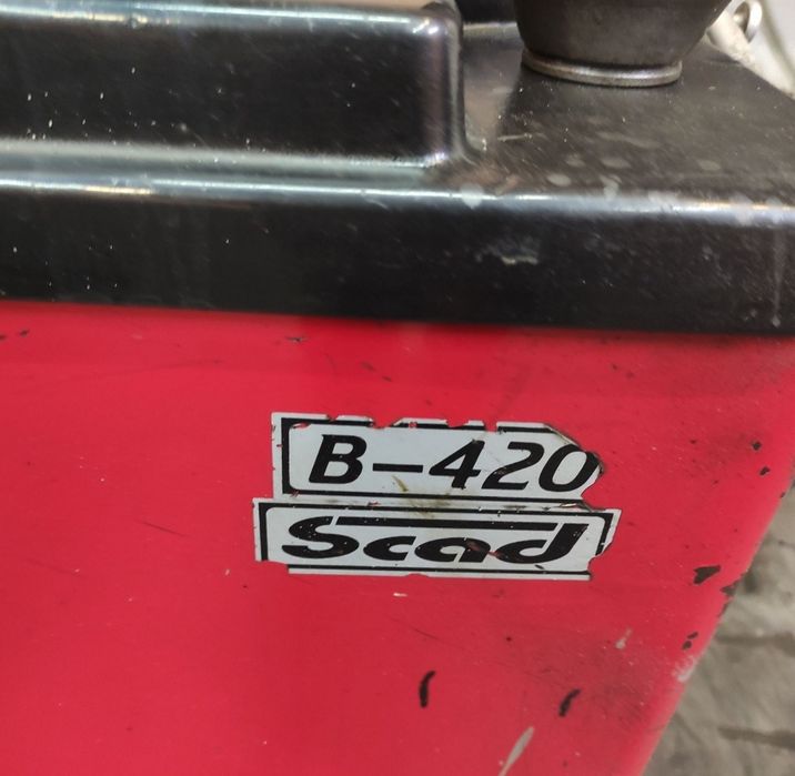Продам балансировочный стенд scad 420