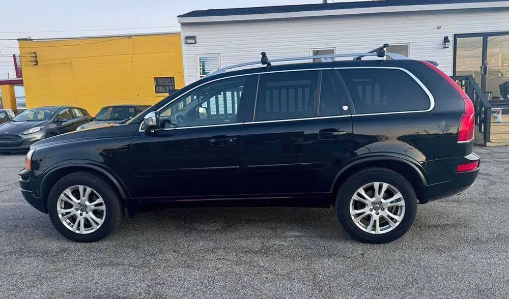 Volvo XC90      2013