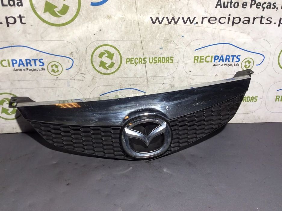 Grelha da frente Mazda 6 2006