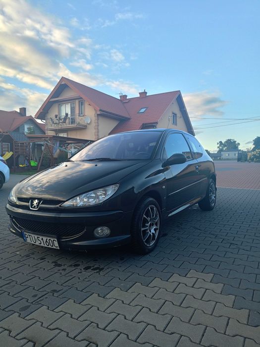 Auto osobowe Peugeot 206