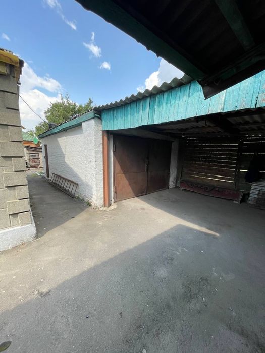 Продам будинок  м.Помічна