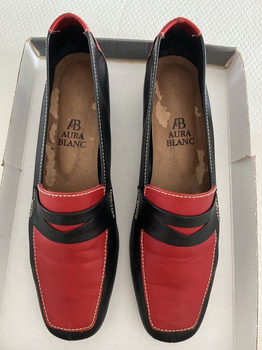 Sapatos mocassins bicolor
