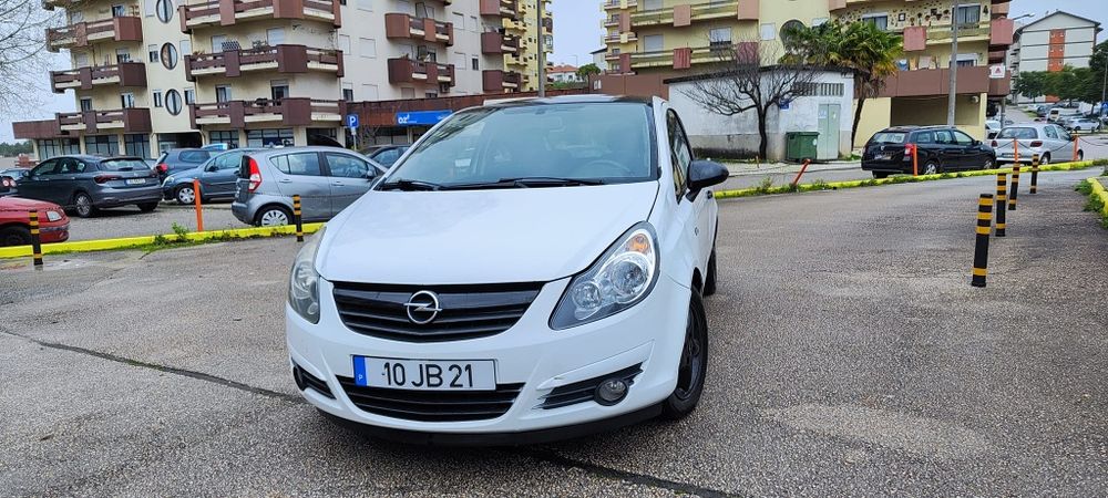 Opel corsa coupé  2010