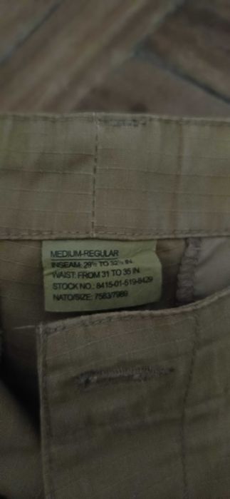 Calças tácticas variadas e camisola combate 70€ tudo