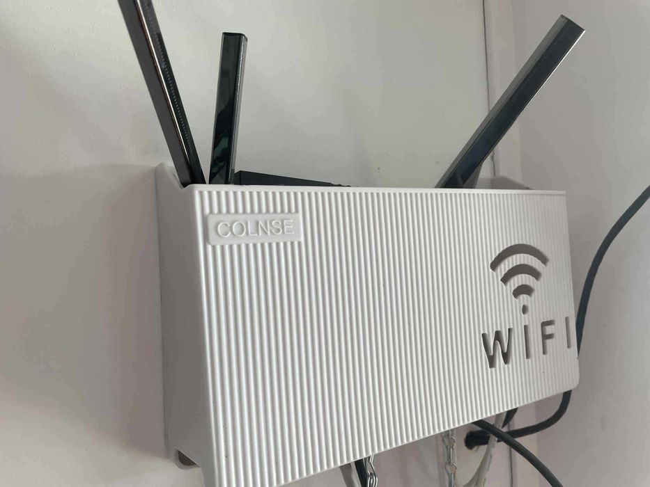 Wynajmę działkę (plac)pod parking lub skład możliwośc z biurem