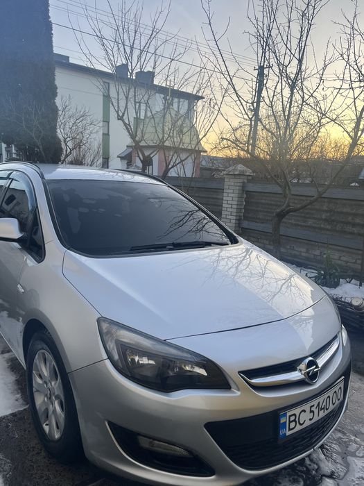 Продам свій автомобіль Opel Astra