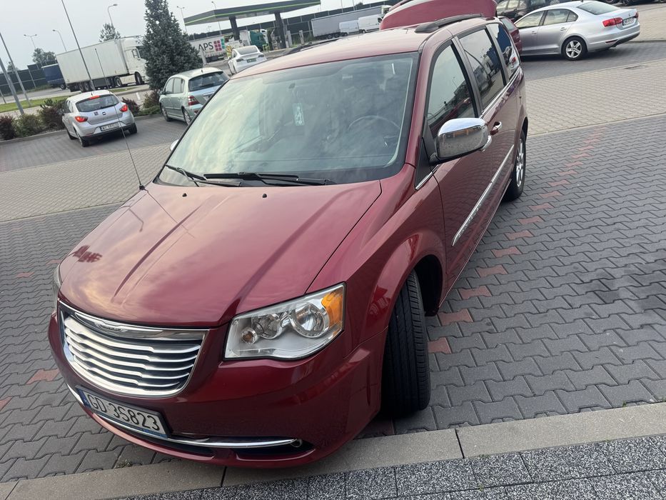 Chrysler Town & Country