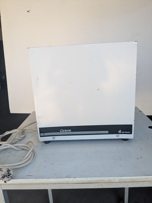 Aspirador dentária Dabi para cirurgia