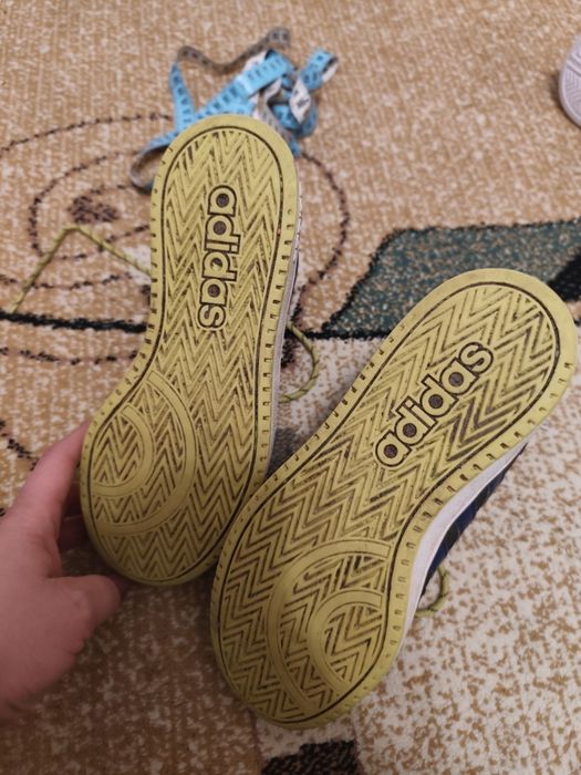 Buty chłopięce firmy adidas