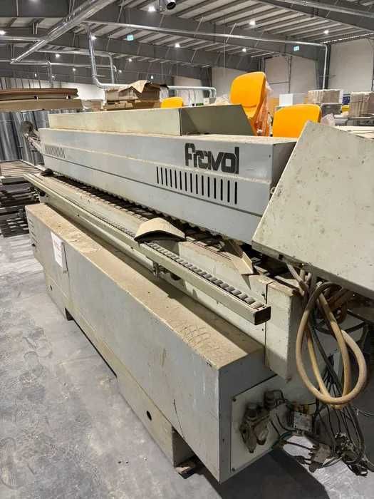 MAQUINAS INDUSTRIAIS