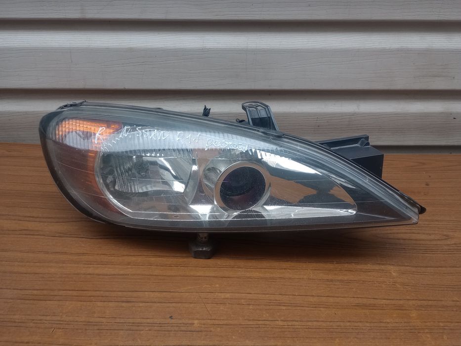 Фара Nissan Micra K11/Almera N15/Almera N16/Primera P11