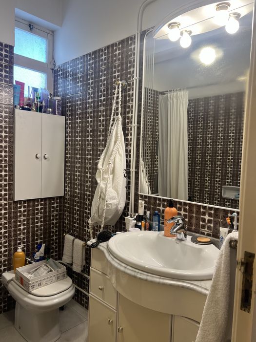 Arrenda-se apartamento T2