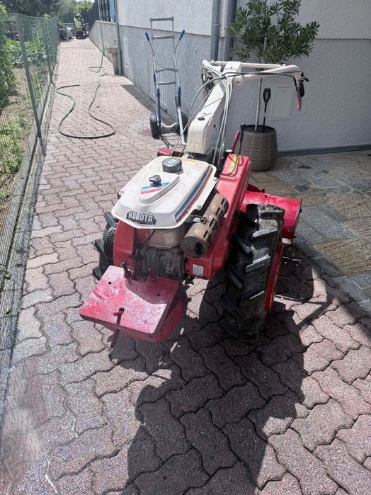 Motocultivador Kubota a Gasolina
