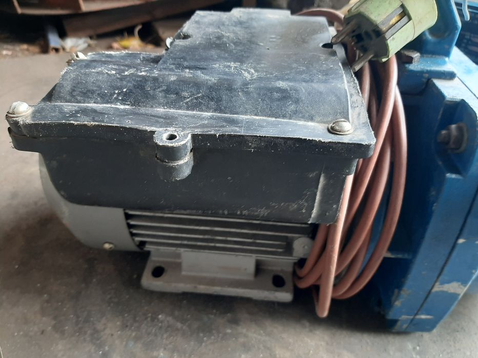 Водяные насосы 220в