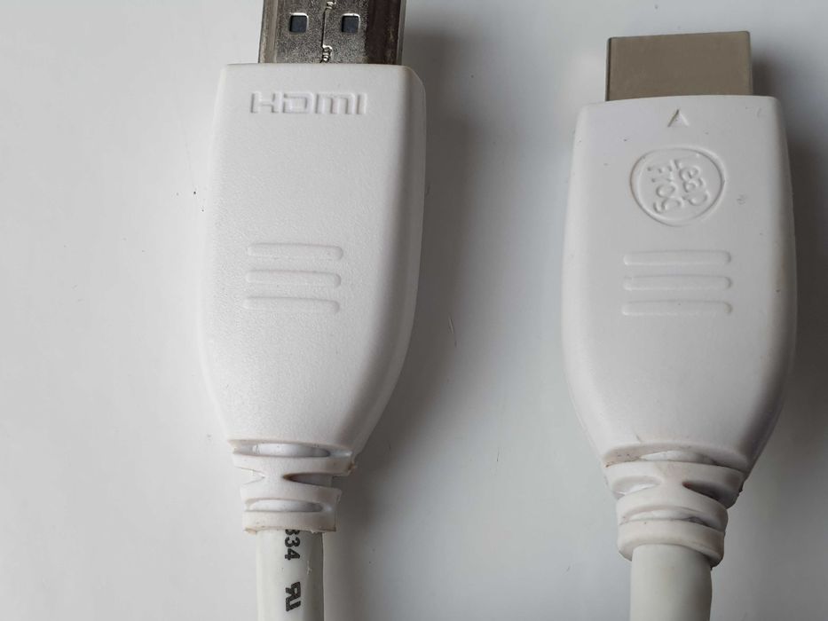 Адаптер USB-C to HDMI Thunderbolt 3 MacBook Pro/Air, iPad Android  2м