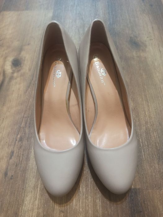 Туфлі жіночі ...
