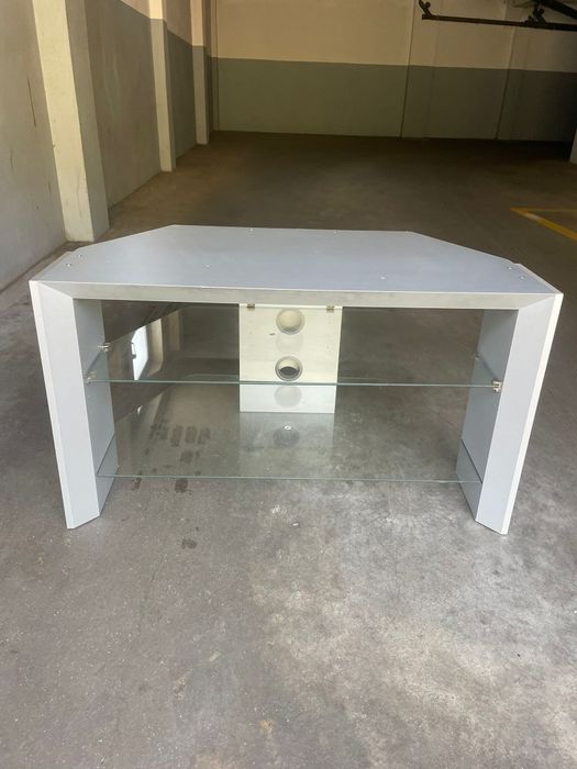 Vendo movel de tv como nova