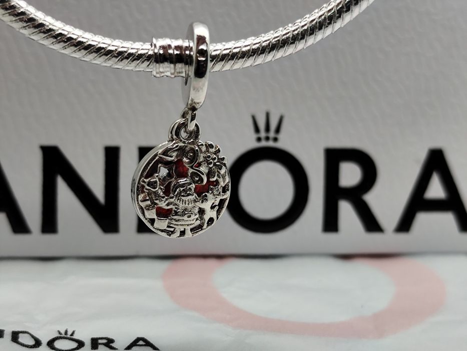 Pendente pai natal da Pandora