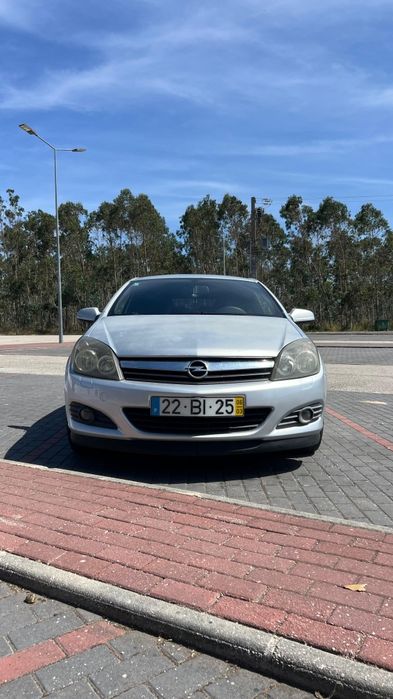 1550€ APENAS HOJE e AMANHÃ (DIA 2 e 3) Opel Astra 1.3 cdti