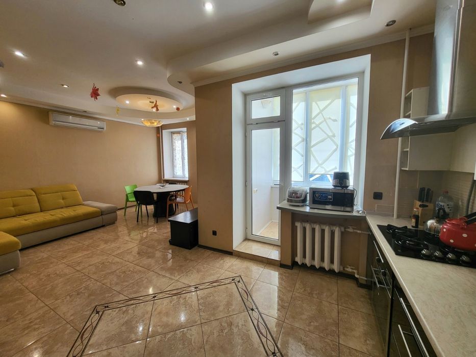 3-кімнатна квартира за адресою вул. Спортивна (площа 123 м²) - Atlanta.ua - фото 3