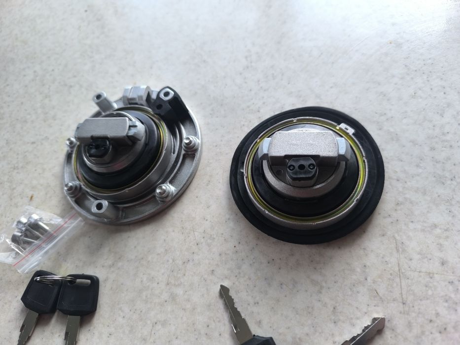 Замок + 2 ключа Honda CB600F Hornet PC34 98-02 PC36 03-06