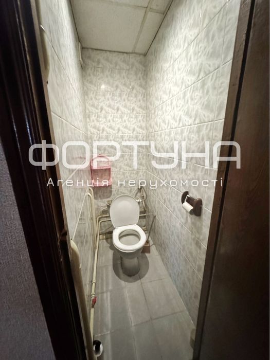 Двокімнатна 52м2, ЦЕГЛА, два балкони!