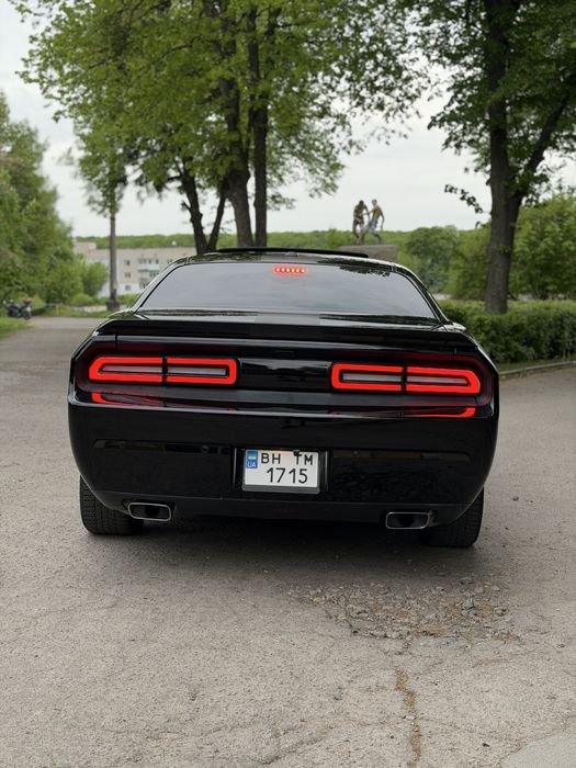 Dodge Challenger