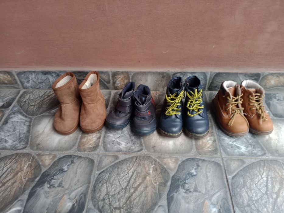 Сапожки, Чобітки, ботінки, взуття