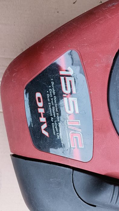Osłona silnika pokrywa do traktorek kosiarka Briggs stratton ohv 15.5