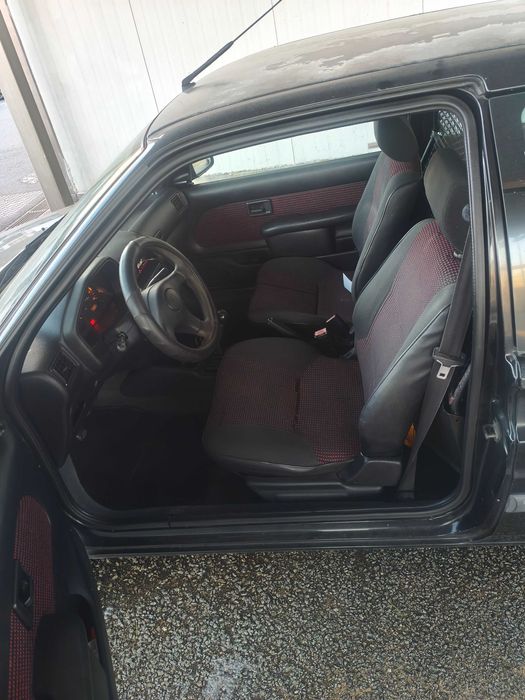 Peugeot 106 comercial