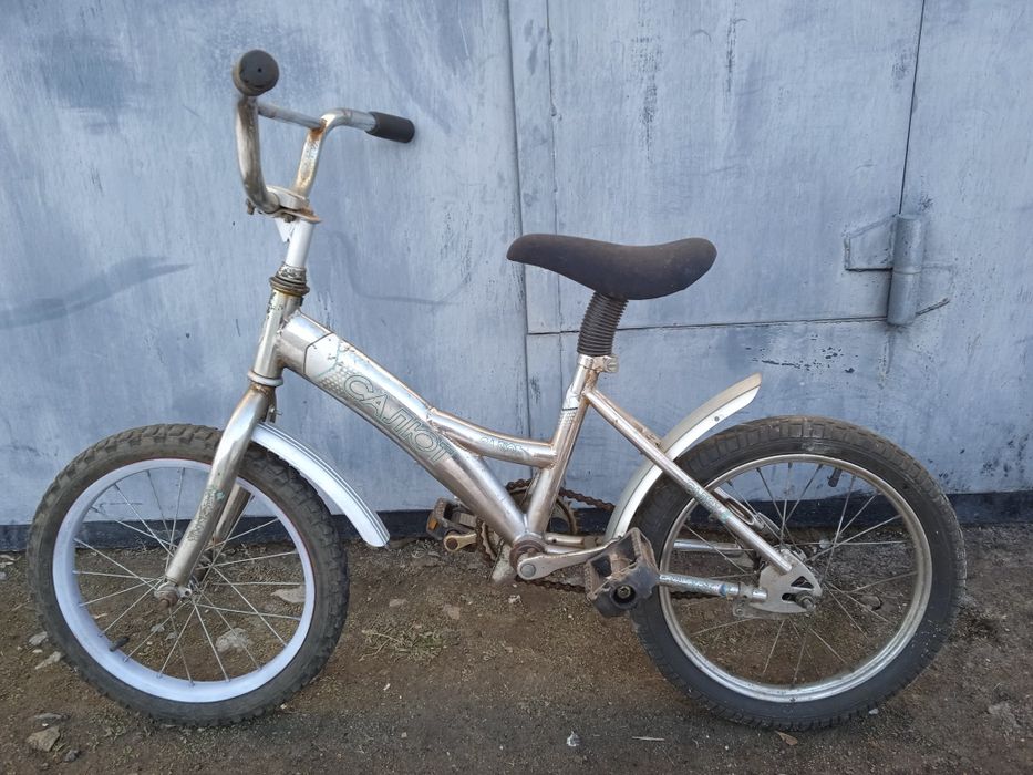 Велосипед дитячий Салют 16