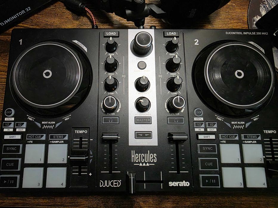 Hercules DJ Inpulse 200 Mk2 KIT