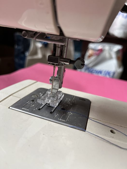 Швейна машина Family silver line 3008