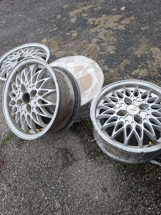 Диски R15 в гарному стані!