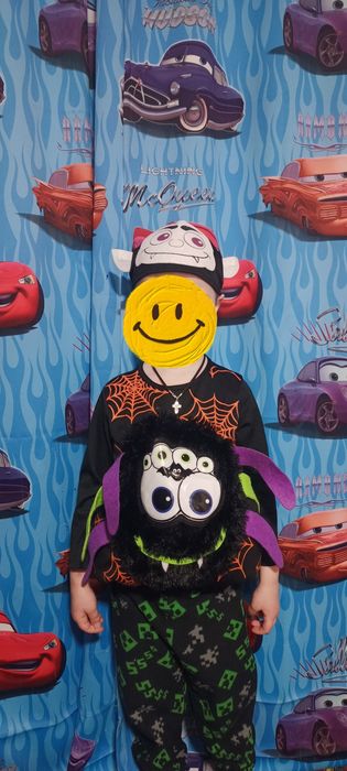 Костюм павука на свято