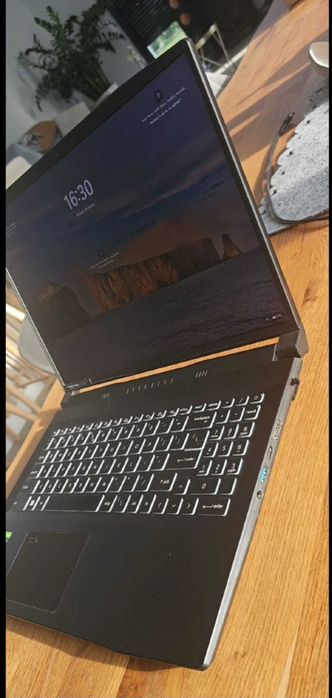 LAPTOP MSI Creator  16 cali gamingowy gwarancja