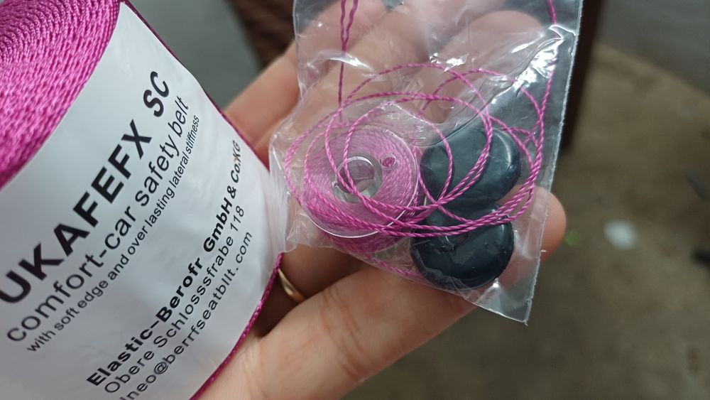 Cinto segurança rosa