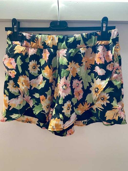 Calções coloridos Bershka